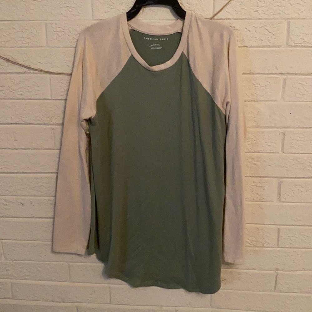 EUC American eagle oversize long sleeve sweater